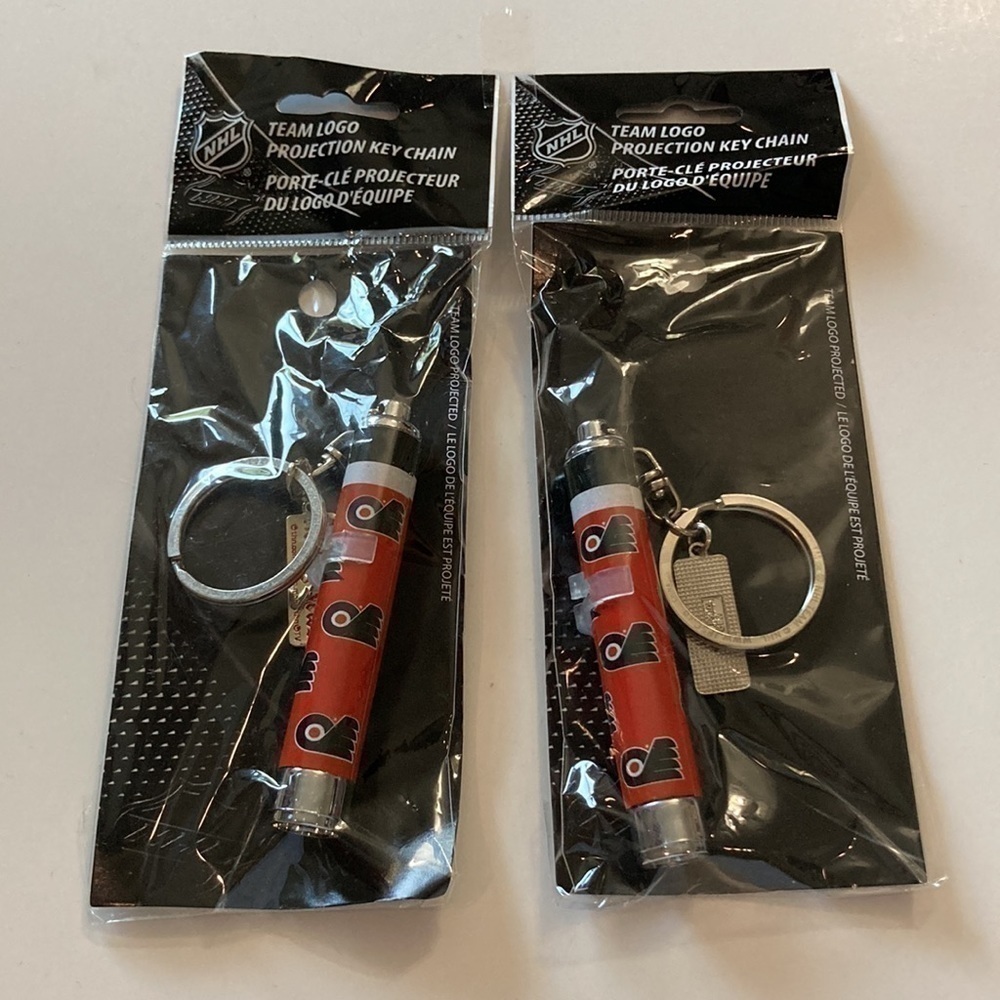 Philadelphia Flyers Key Chain with light​​ x2​​​​